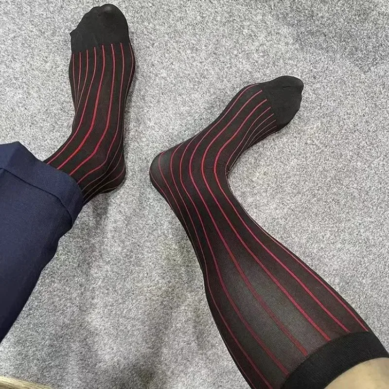 Erkekler için Çizgili Çoraplar - Men Formal Wear Set incelemesi ve fiyatı